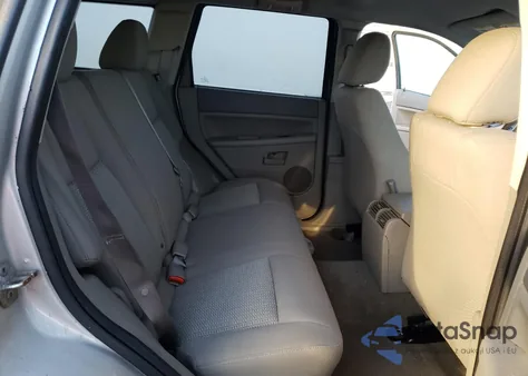 2007 Jeep Grand Cherokee Laredo z USA, uszkodzony, nr VIN 1J8GR48K67C548944